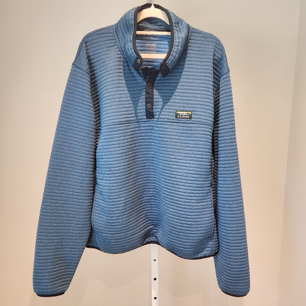 L.L. Bean Blue Quilted Pullover with Navy Trim